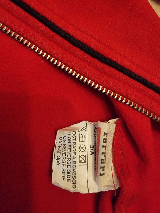 Hanorac ferrari 3 ani