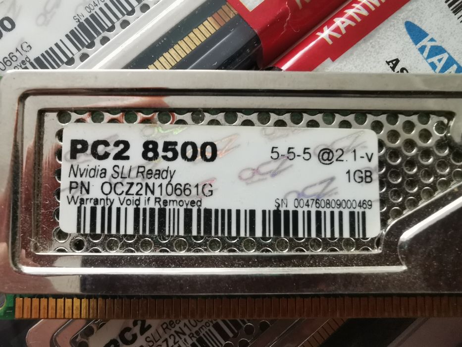 Продам ОЗУ DDR2.