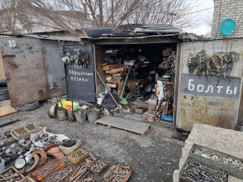 Продам гараж, можно с местом