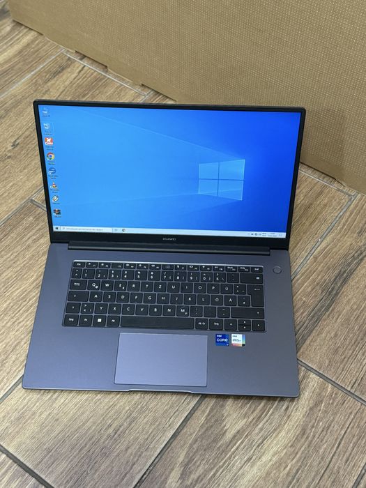 Laptop Huawei i7 16 GB Ram 512 GB SSD