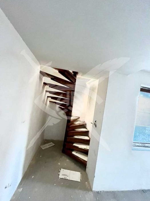 Продава се Къща в Нови Искър - 150 кв.м за 2000 €/кв.м - Снимка #6