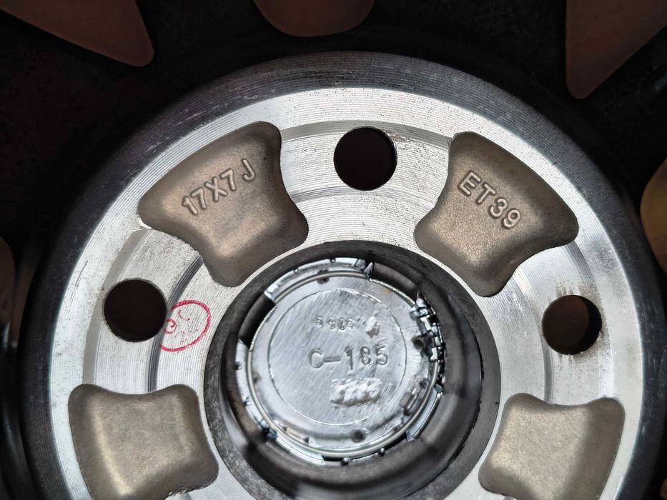 Jante 17 Hyundai Tucson Santa Fe Kona Sonata i20 i30 i40 Ioniq ix20 ix35  Nexo XG Veloster
Jante noi cu Factură și Garanție