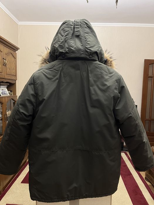 Продается зимняя, детская куртка