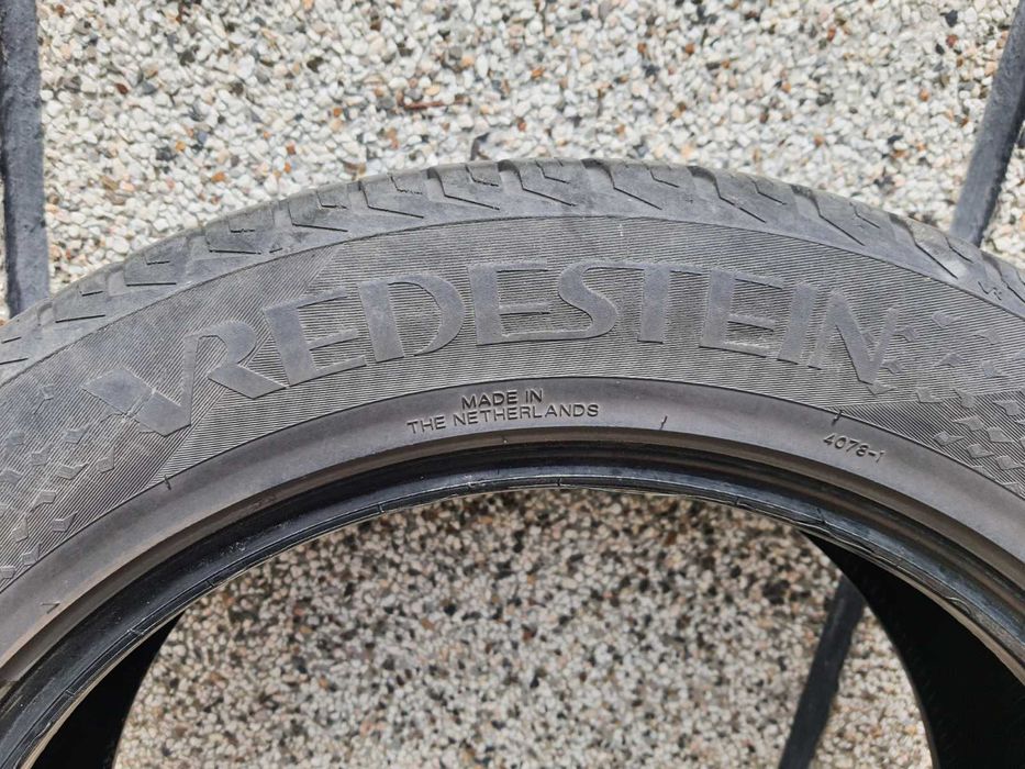 Всесезонни гуми Vredestein 225/55 R18