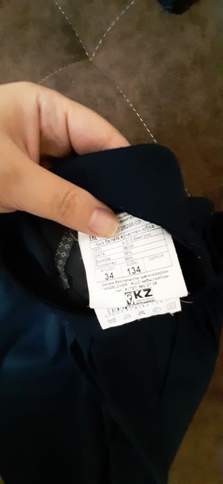 Продам юбки школьные