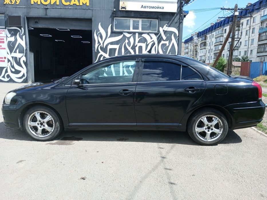 Продам Тойота Авенсис