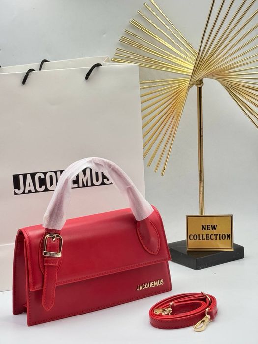 Geanta JACQUEMUS Noua !!! Dimensiuni 24/15 !!!