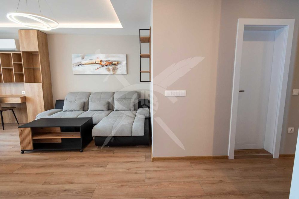 Дава се под наем Тристаен апартамент в София, Лагера - 109 кв.м за 1300 € - Снимка #1