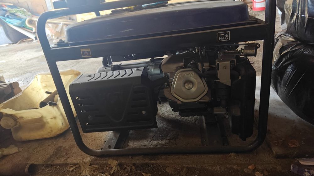 Продам бензиновый генератор Mateus MS 01107