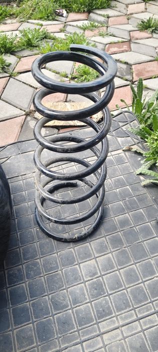 Пружина камри 20