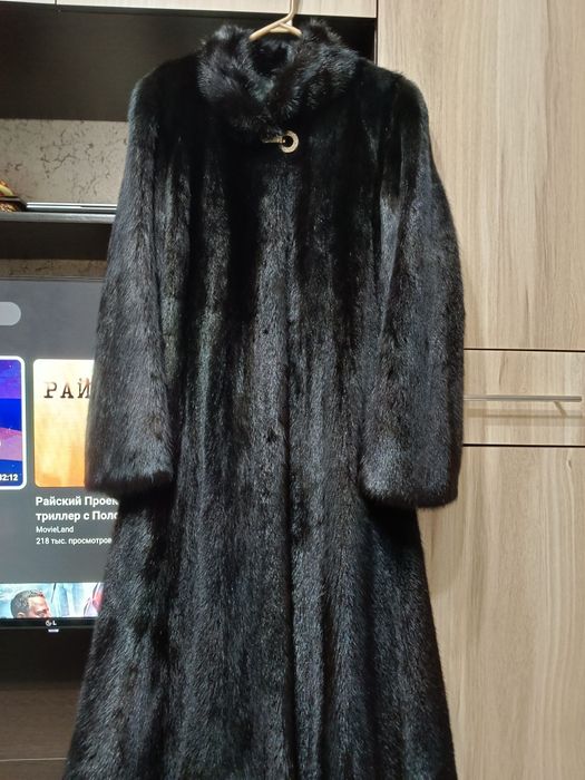 Продам Женскую Шубу