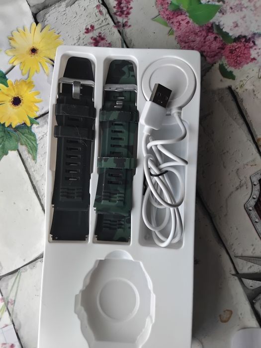 Смарт Часы в очень хорошем состоянии