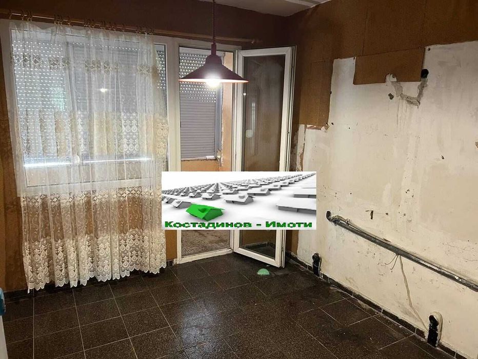 Продава се Тристаен апартамент в Пловдив, Кючук Париж - 69 кв.м за 1566 €/кв.м - Снимка #4