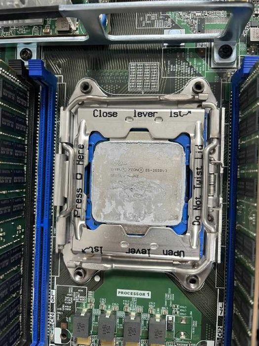 Сepвeр DL380 Gеn9 HP РrоLiаnt