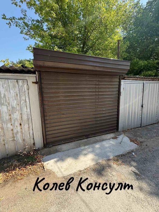 Продава се Тристаен апартамент в Харманли - 70 кв.м за 1072 €/кв.м - Снимка #16