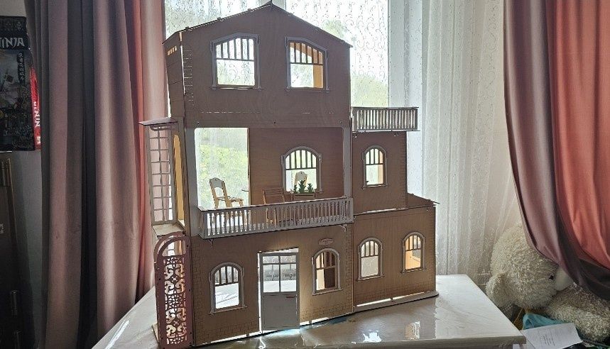 Дом для Барби кукол