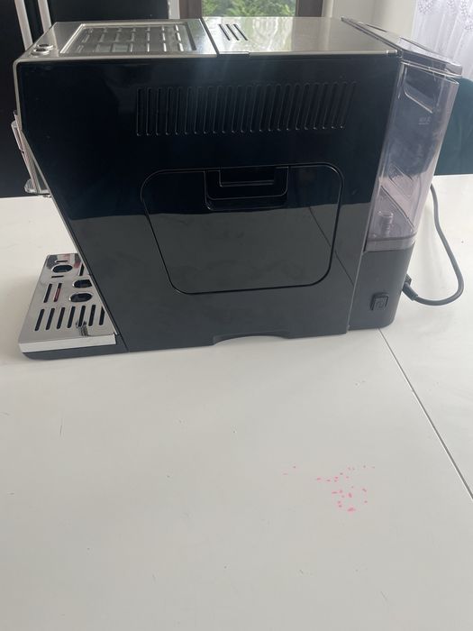 Expressor cafea boabe delonghi