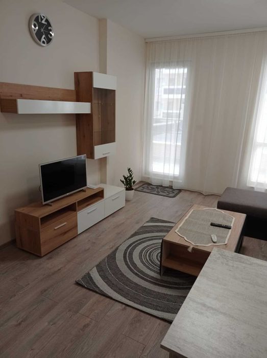 Дава се под наем Двустаен апартамент в Пловдив, Христо Смирненски - 57 кв.м за 357 € - Снимка #1