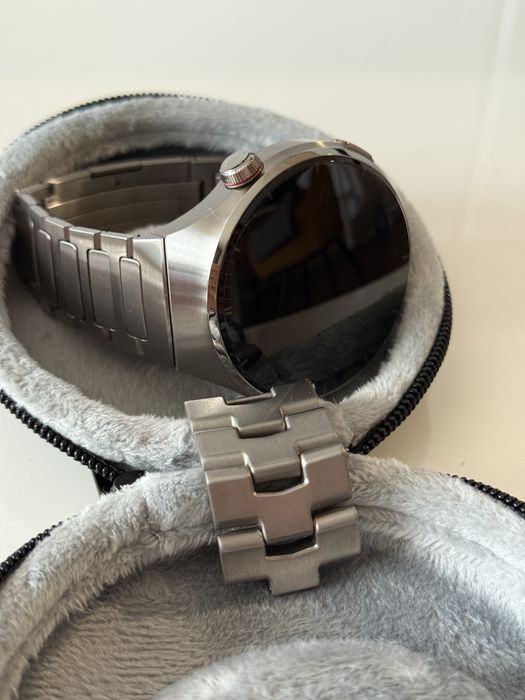 Huawei watch GT4 pro titanium