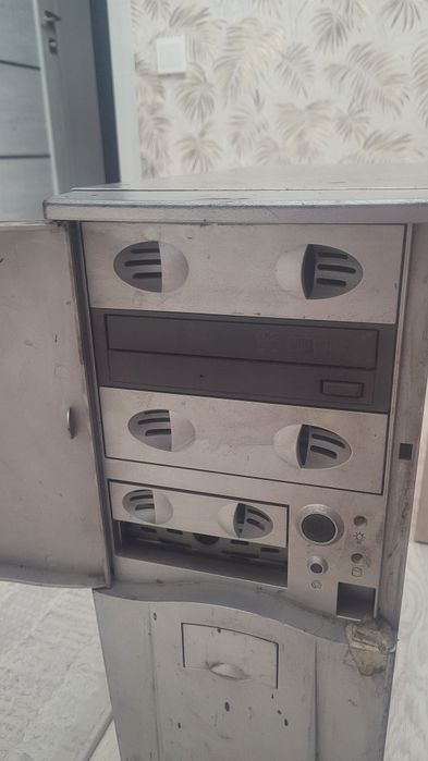 Продам полностью рабочий компьютер