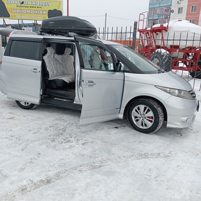 Honda elysion 2 4 газ-бензин