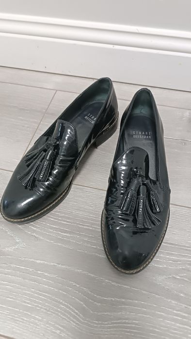 Продам женские туфли
