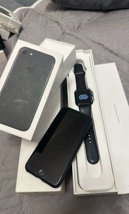Продам IPhone 7 и Apple Watch 3