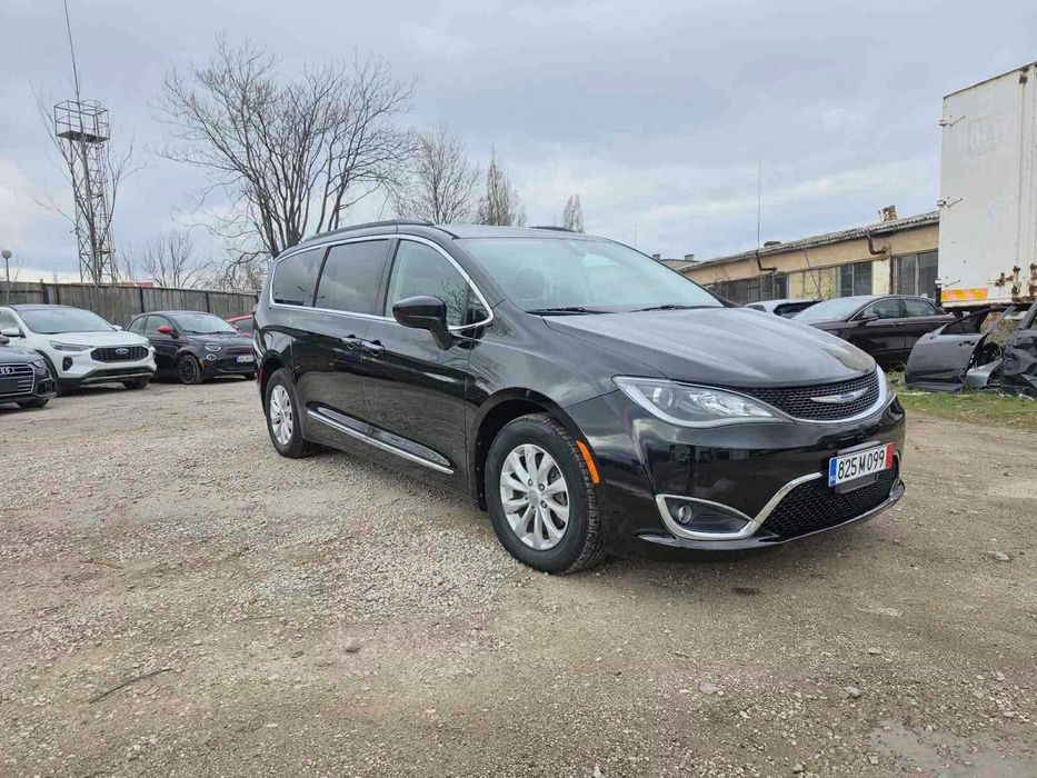 Chrysler Pacifica Touring L 3.6