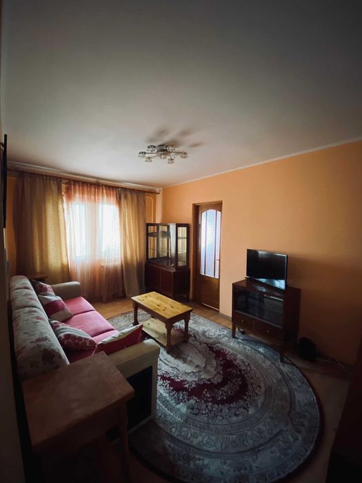 Închiriez apartament cu 2 camere – Suceava, zona George Enescu