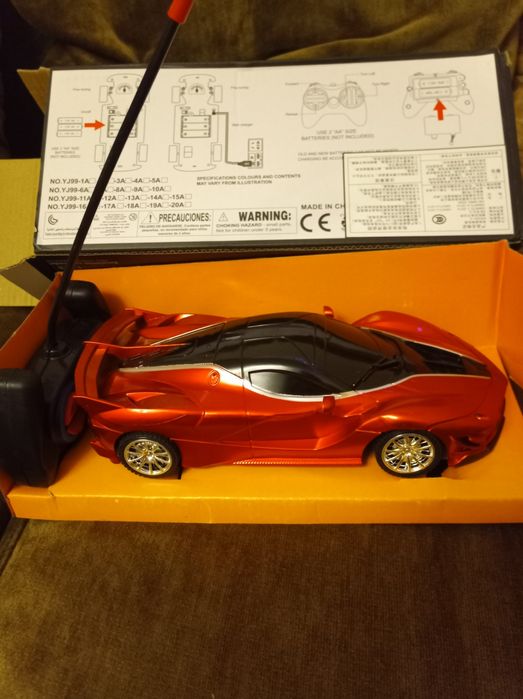 количка с дистанционно Ferrari