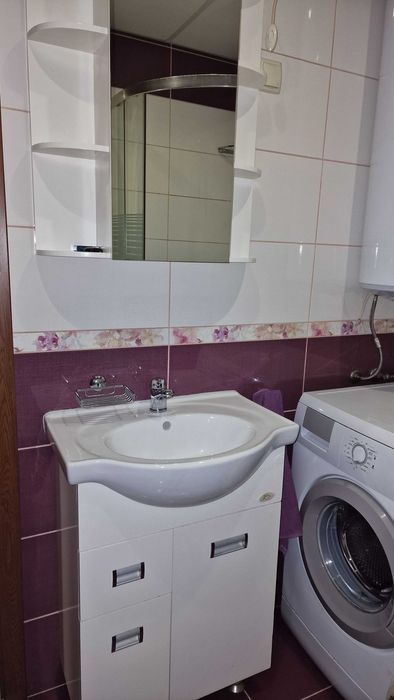 Дава се под наем Двустаен апартамент в Петрич - 65 кв.м за 280.5 € - Снимка #11