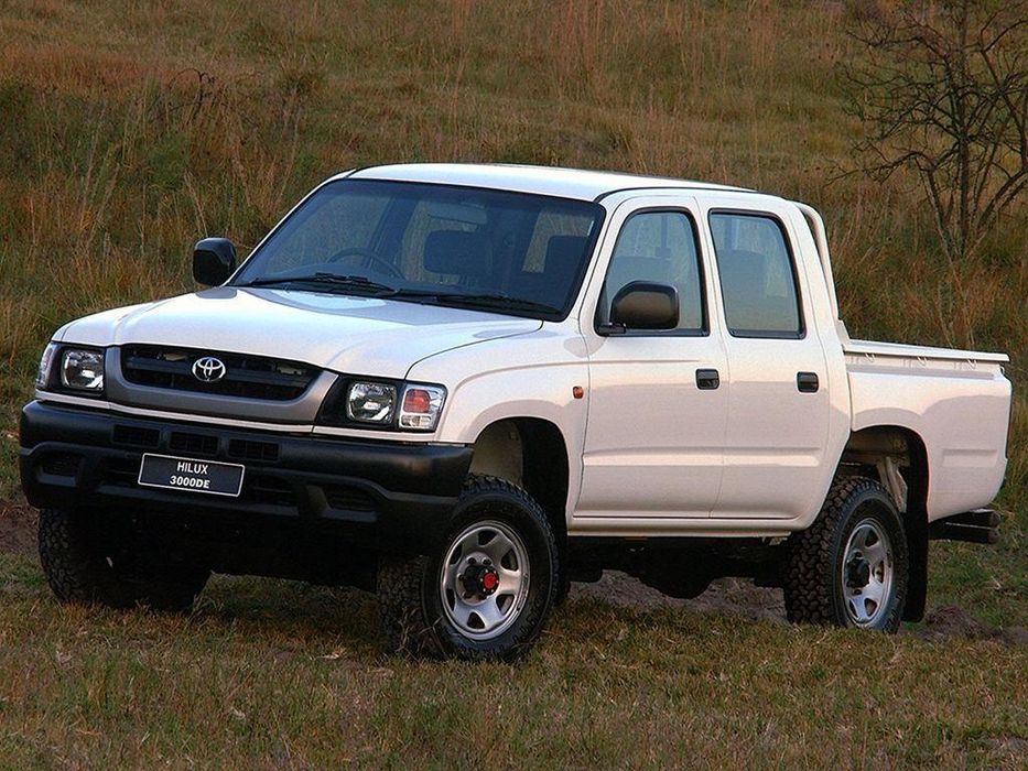 Продам запчасти Тойота Хайлюкс 1997 по 2004 г. в.