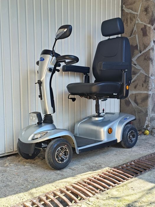 Scaun carucior dizabilitati scuter electric handicap carut tricicleta