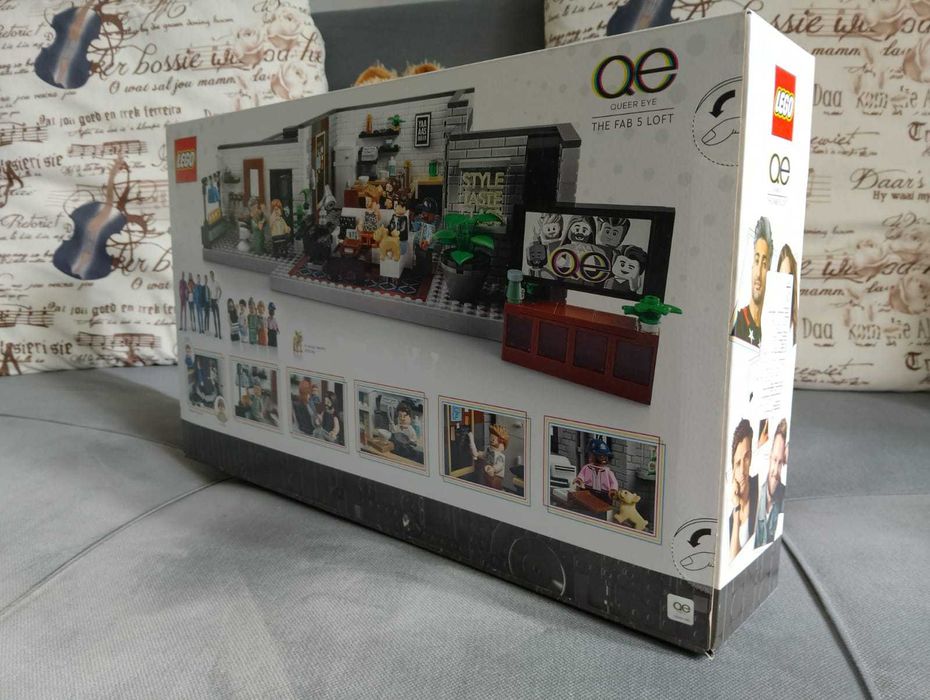 LEGO 10291 Queer Eye – The Fab 5 Loft