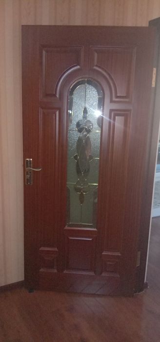 Продаю межкомнатные двери
