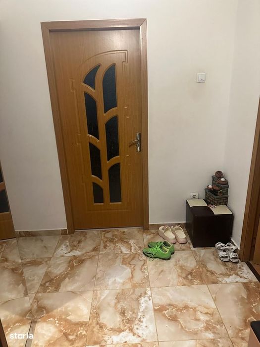 Apartament 3 camere,decom,la 7 minute de Metrou Aparatori Patriei — fotografia 3