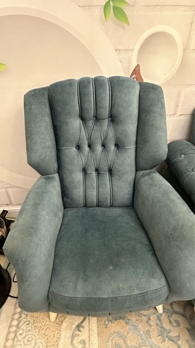 Диван и кресло 2шт