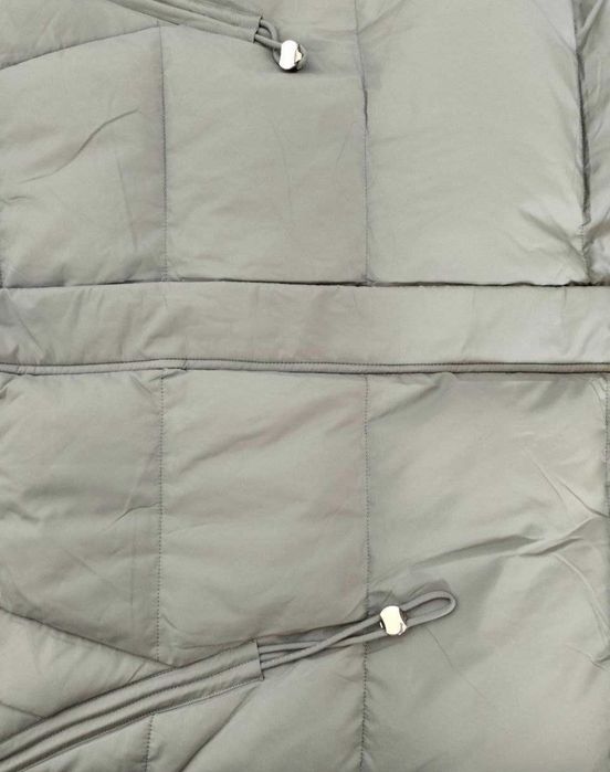 Продам пуховик 48 размера