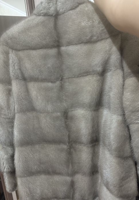 Продам норковую шубу