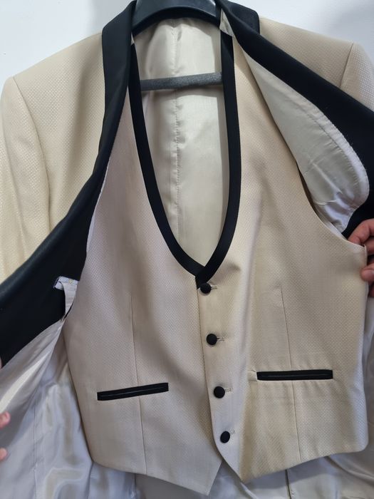 Costum barbatesc marimea M