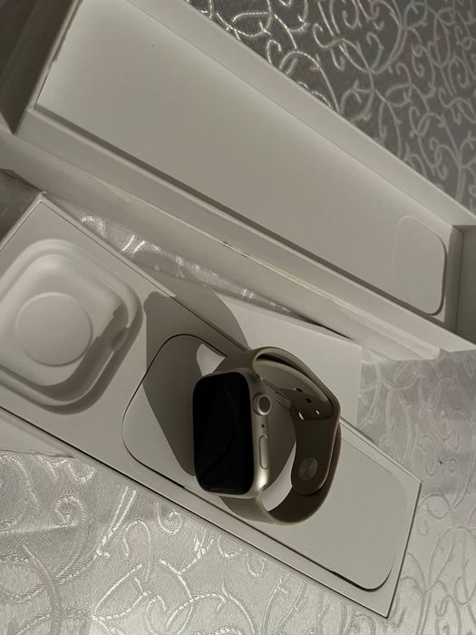 Продам    Apple.