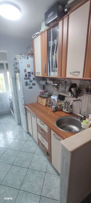 Apartament 3 camere, etaj 3, mobilat și utilat complet