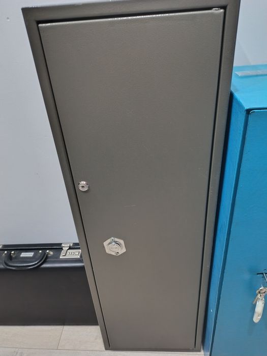 Продам Сейф Oldi