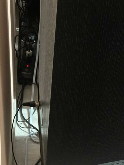 vand o pereche de boxe Spendor SA3 (de studio)