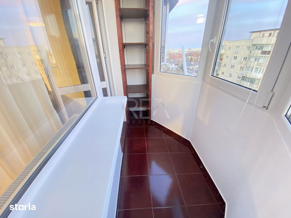 Garsoniera-Decomandata- Trafic Greu