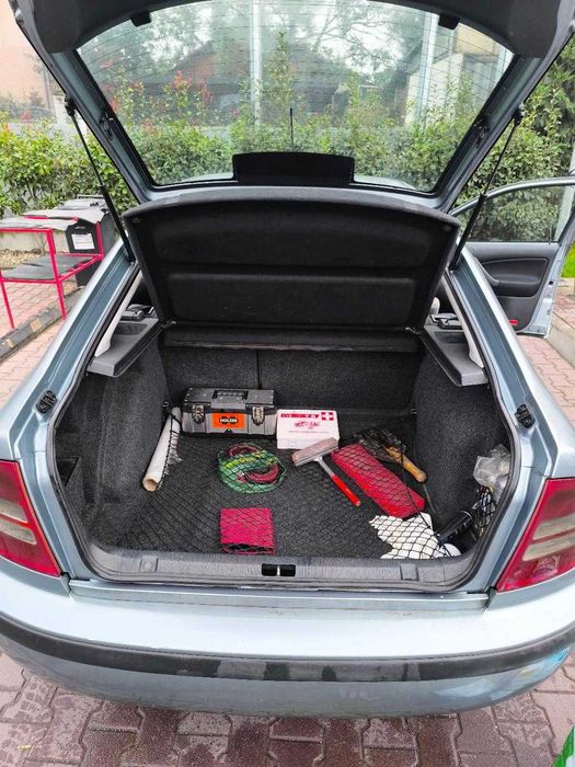 Vînd tanc: Skoda Octavia Elegance, 2003, 1,9 TDI, 81 kW (110 CP)