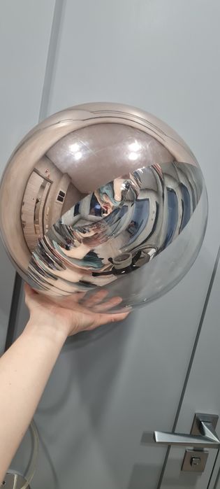 Стильная,круглая люстра