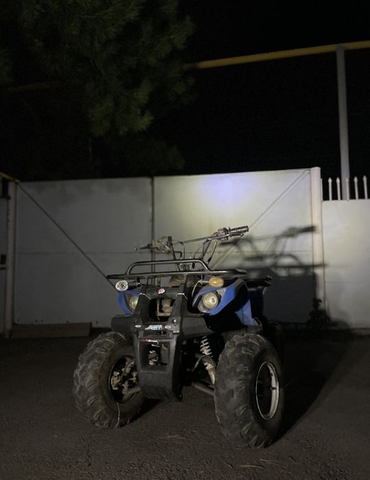 Продам квадроцикл на полном ходу