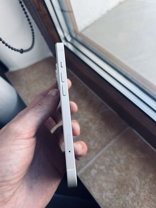 iPhone 14 impecabil!