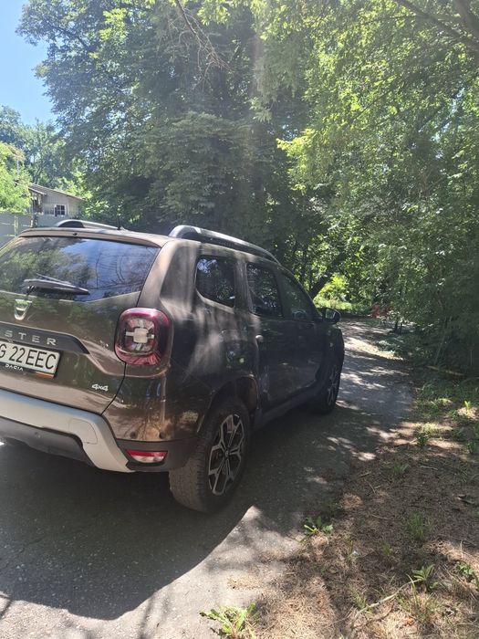 Vând Dacia duster 4x4 Prestige